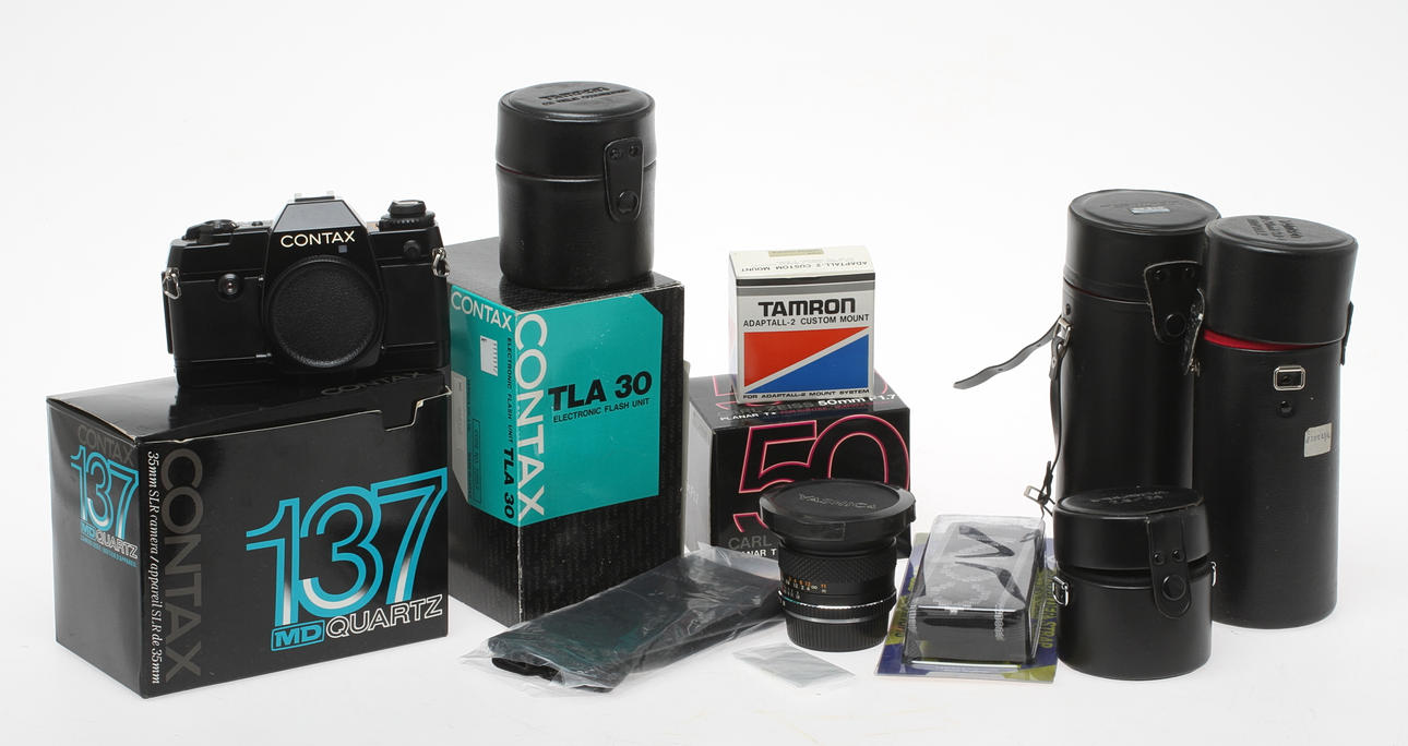 KAMERAHUS, Contax 137 samt OPTIK, bla Carl Zeiss 50 mm for Contax/ Yashica.
