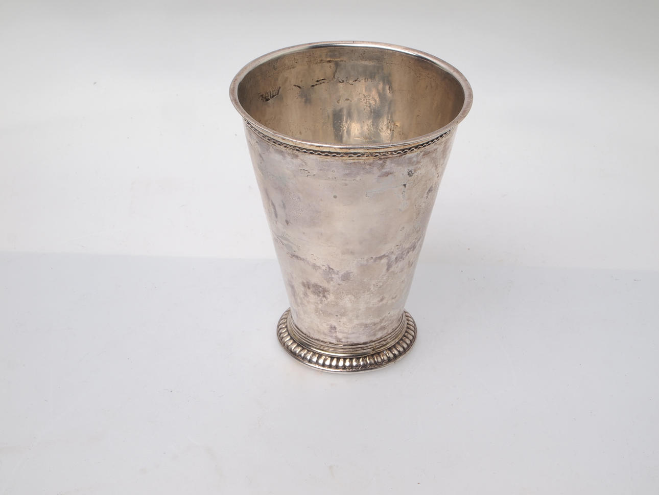 BÄGARE, silver 1700-tal.