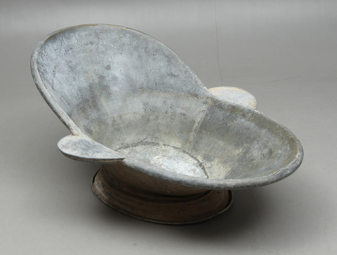 SITTBADKAR, zink, sekelskiftete 1800/1900.