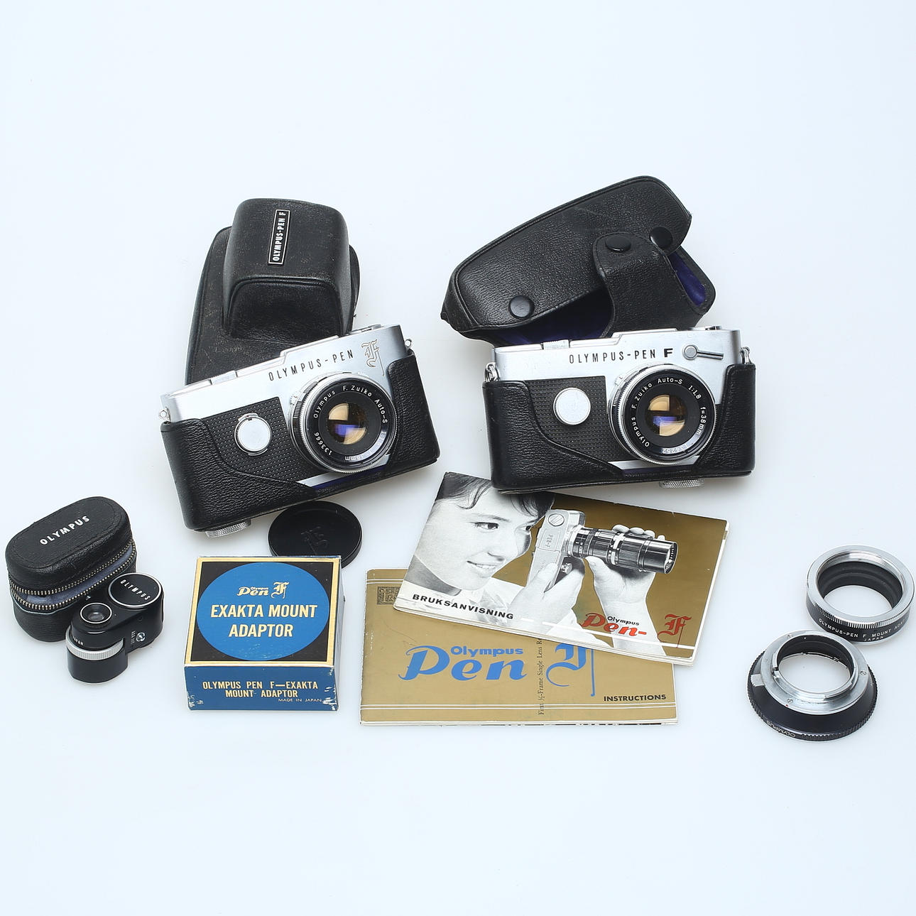 CÁMARAS, 2 piezas, Olympus Pen F y FT, años 60.