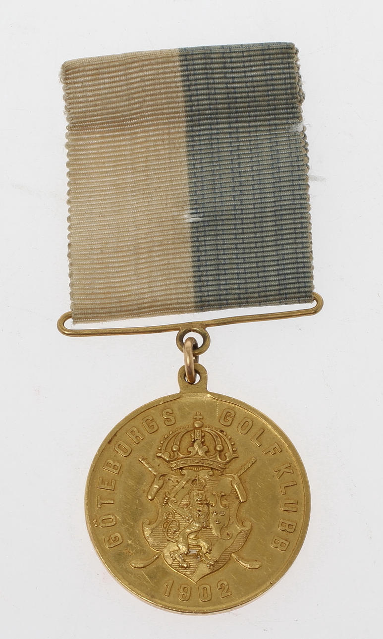 MEDALJ, Göteborgs Golfklubb, 23 k guld, 36 g.