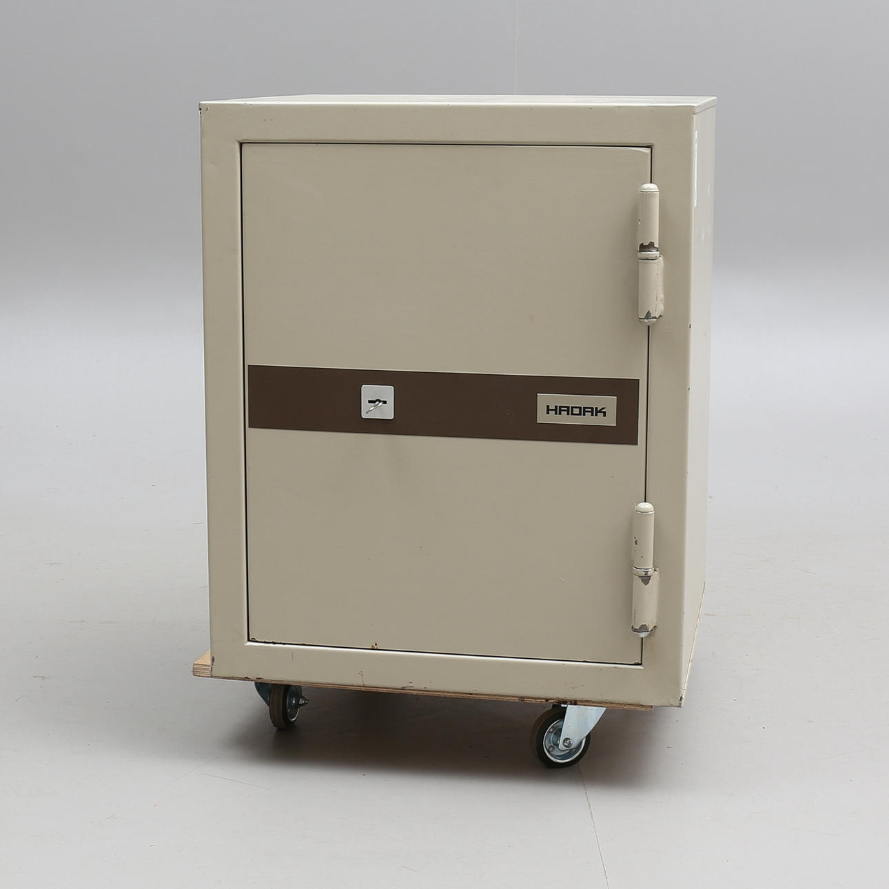 KASSA/VÄRDESKÅP, Hadak.