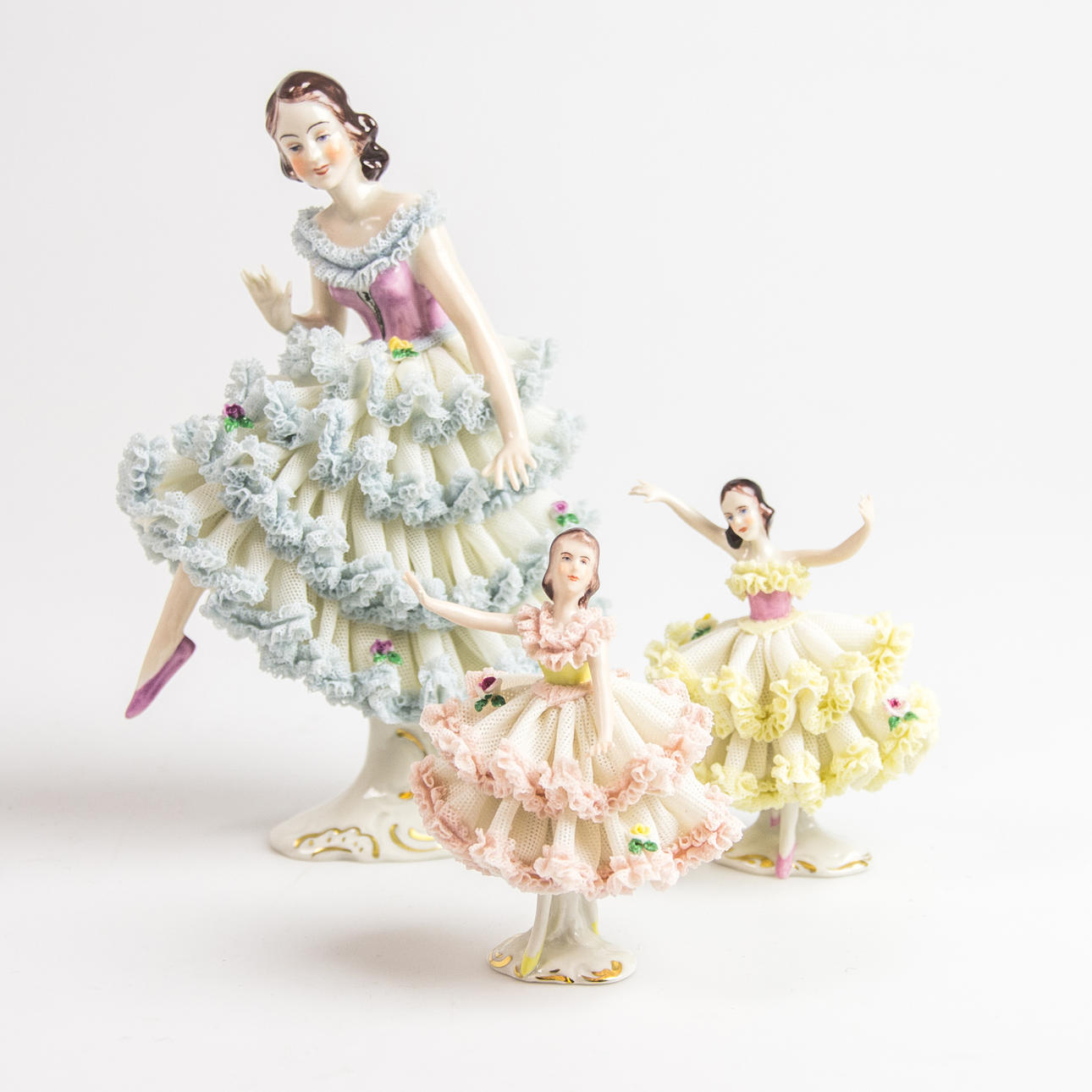 FIGURINES, 3 pieces, ballerinas, Dresden.