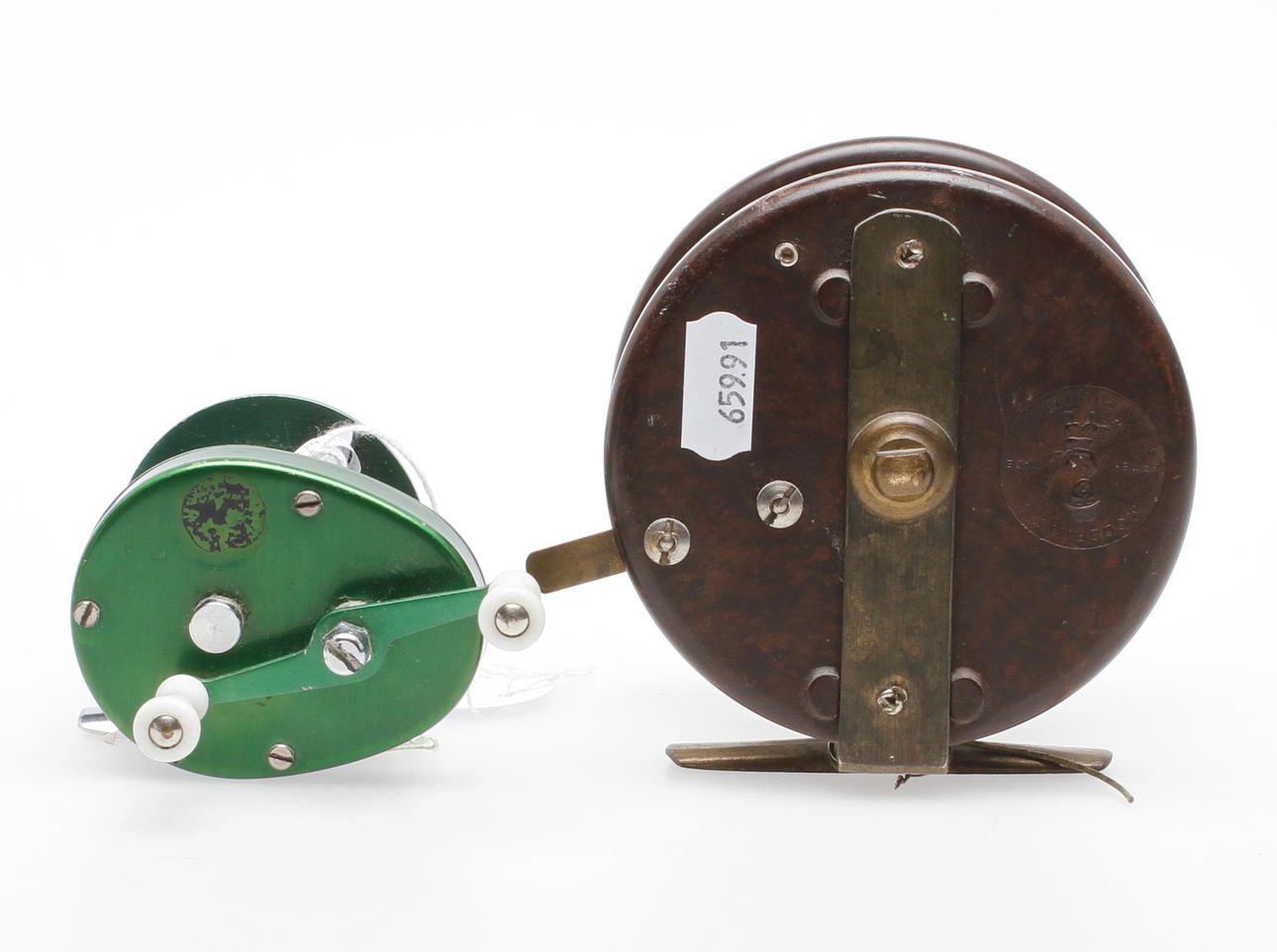 FISKERULLAR, 2 st, Victory A52 samt Mordenite PIXIE British Made.