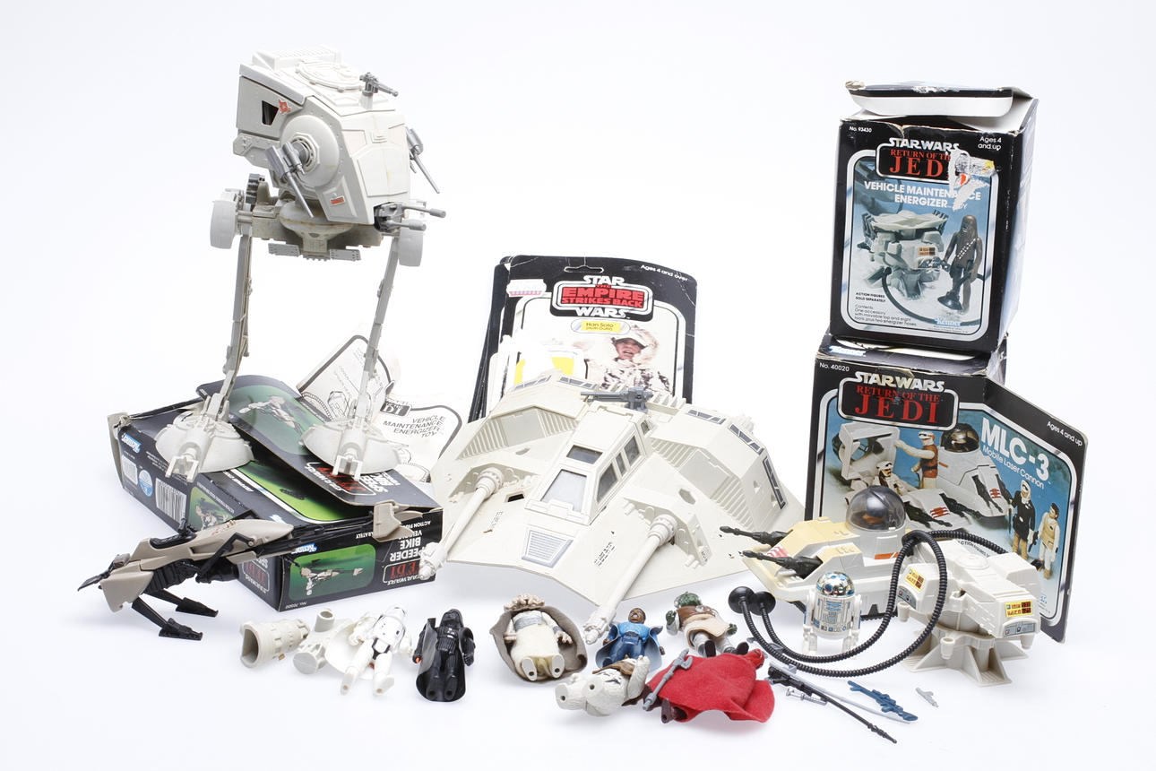 STAR WARS, 9 figurer samt div maskiner. Original 1977-1983.
