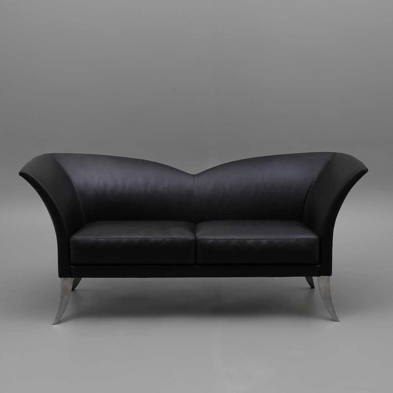 SOFA, Alice Kunftova, "Butterfly", für Quelle emo.