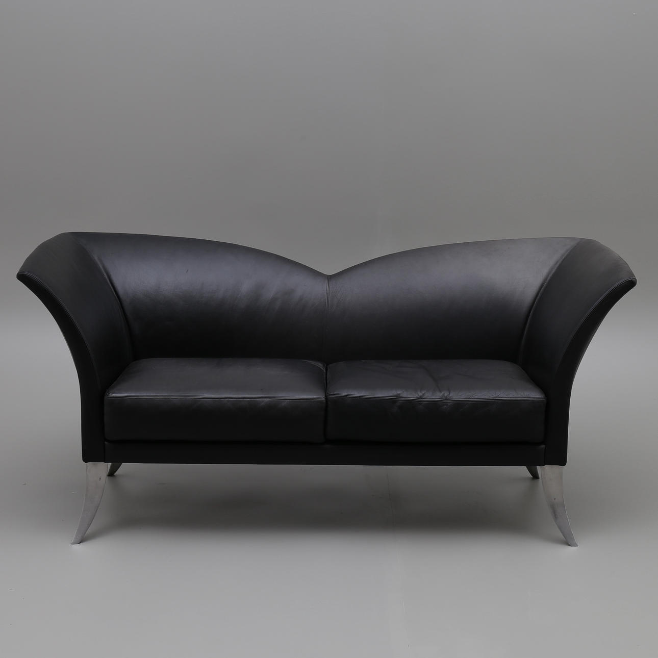 SOFA, Alice Kunftova, "Butterfly", für Quelle emo.