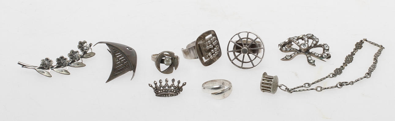 SMYCKEN, 8 delar, silver, 1900-tal.