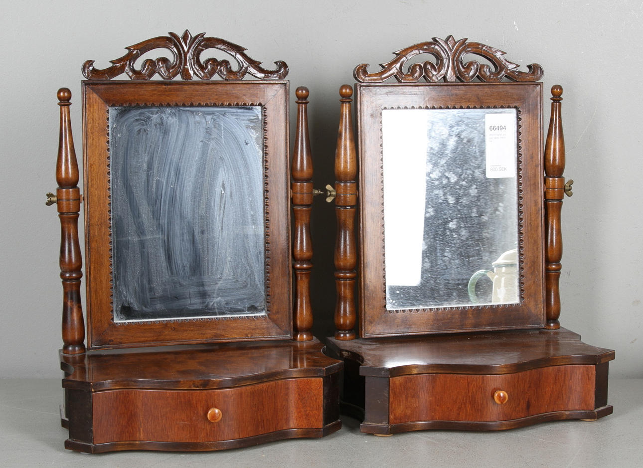 PIGTITTARE, ett par, björk, 1900-tal.