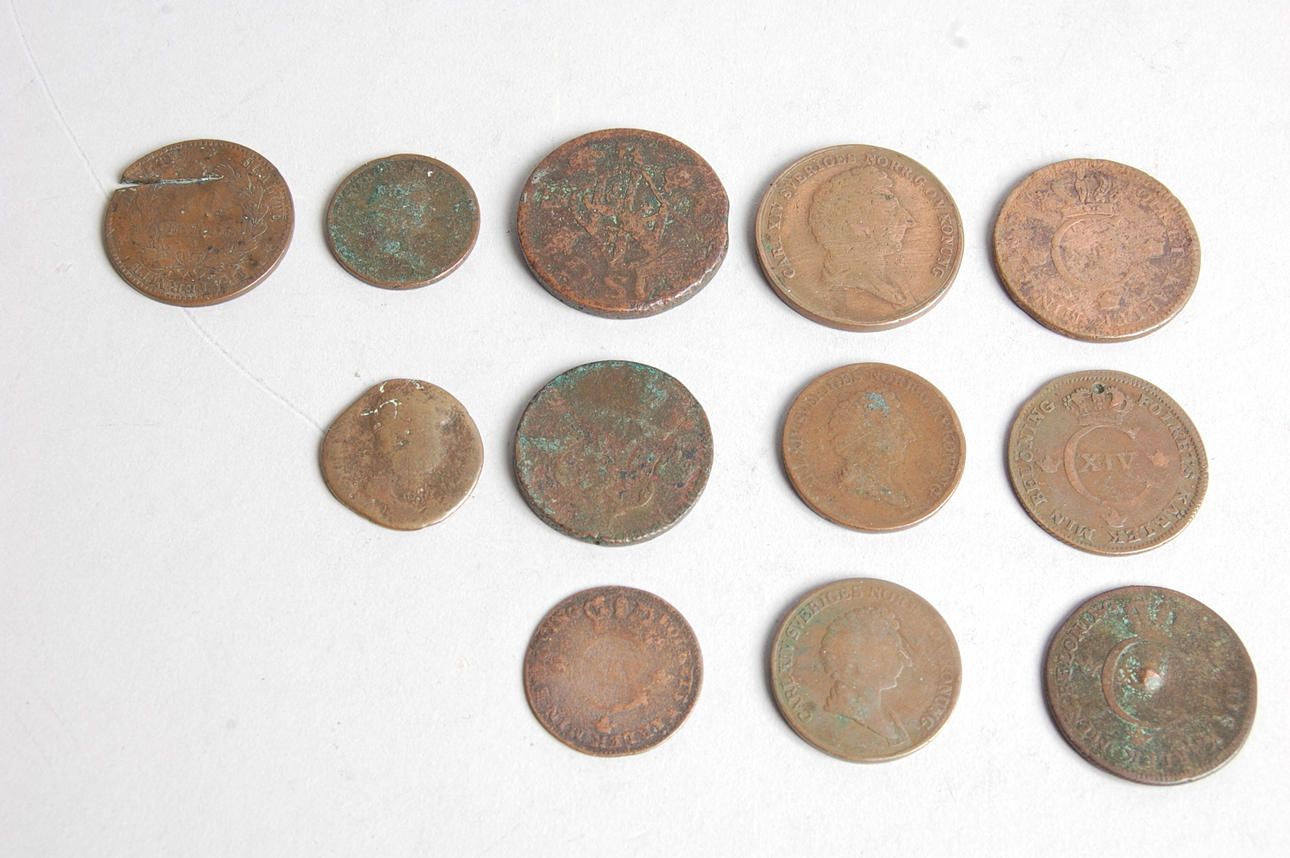 MYNT, koppar, 12 st Sverige, 17-1800-tal.