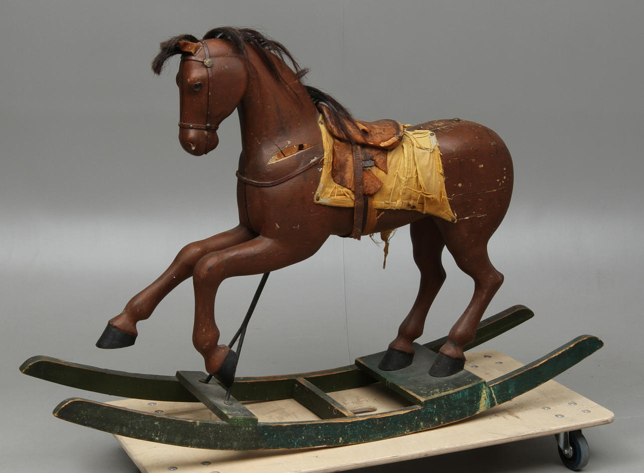 GUNGHÄST, troligen Gemla, omkring 1900.