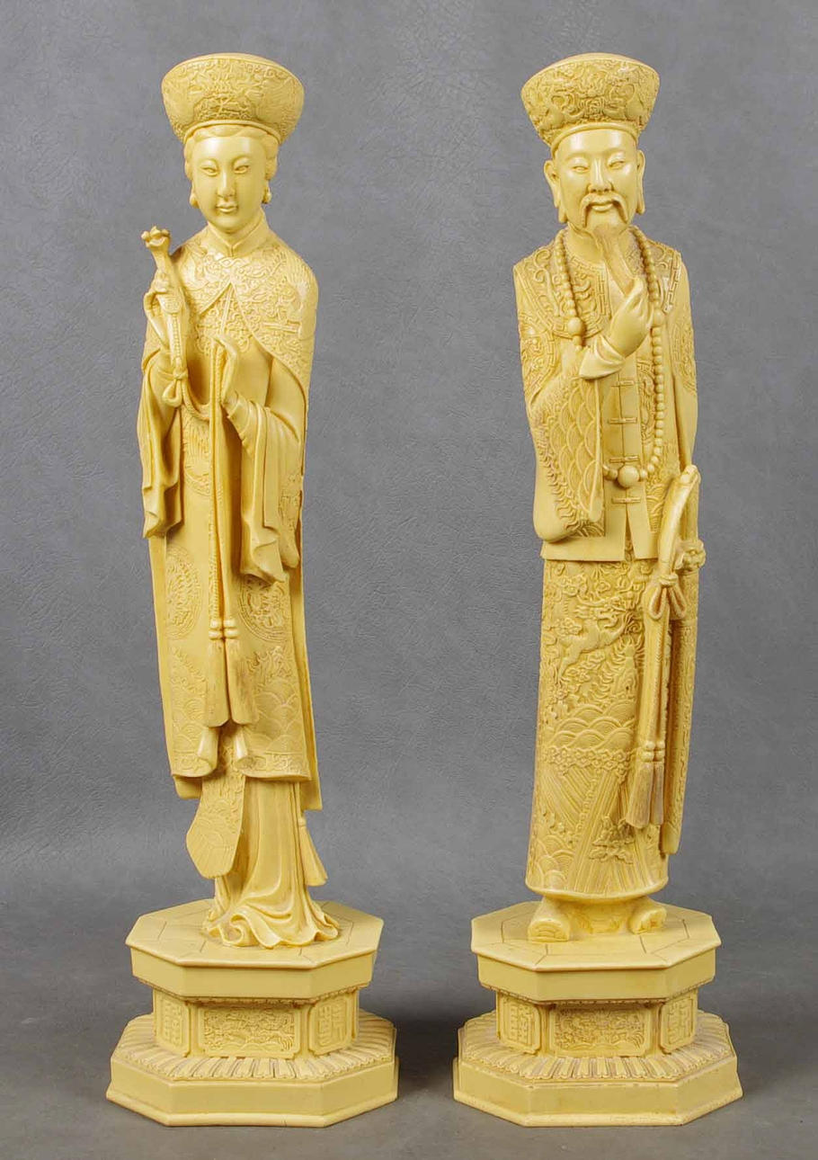 OREIENTALISKA FIGURER, 1 par, konstmassa.