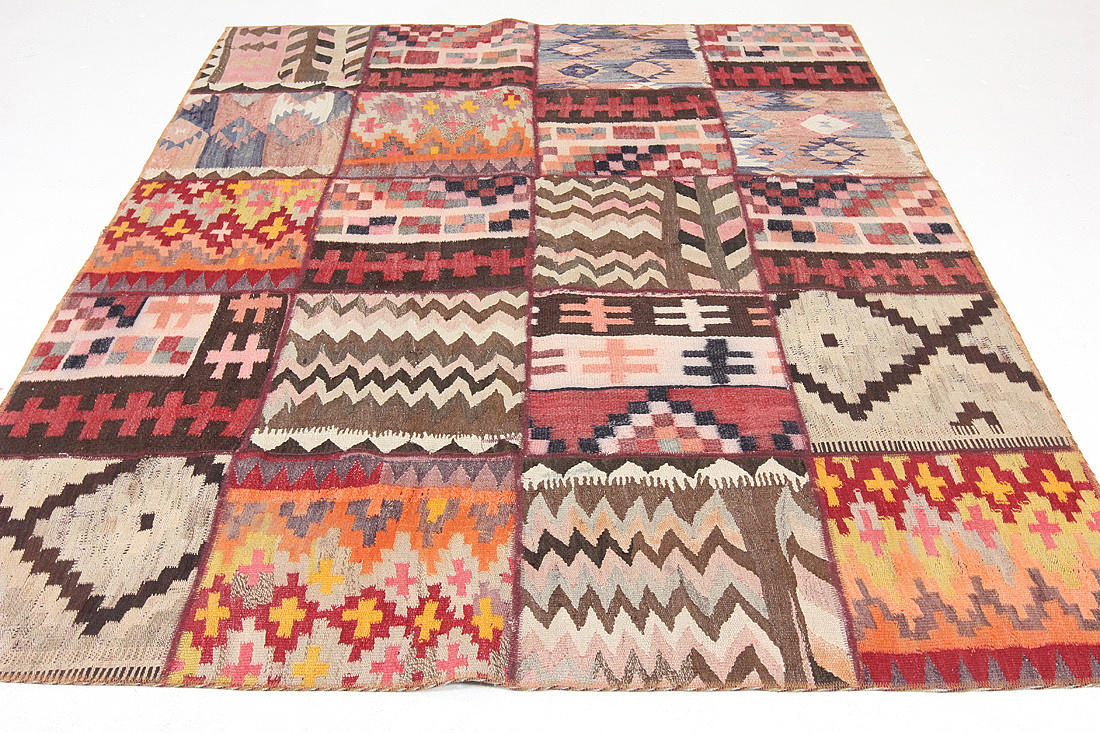 MATTA, Patchwork, 252 x 202 cm.