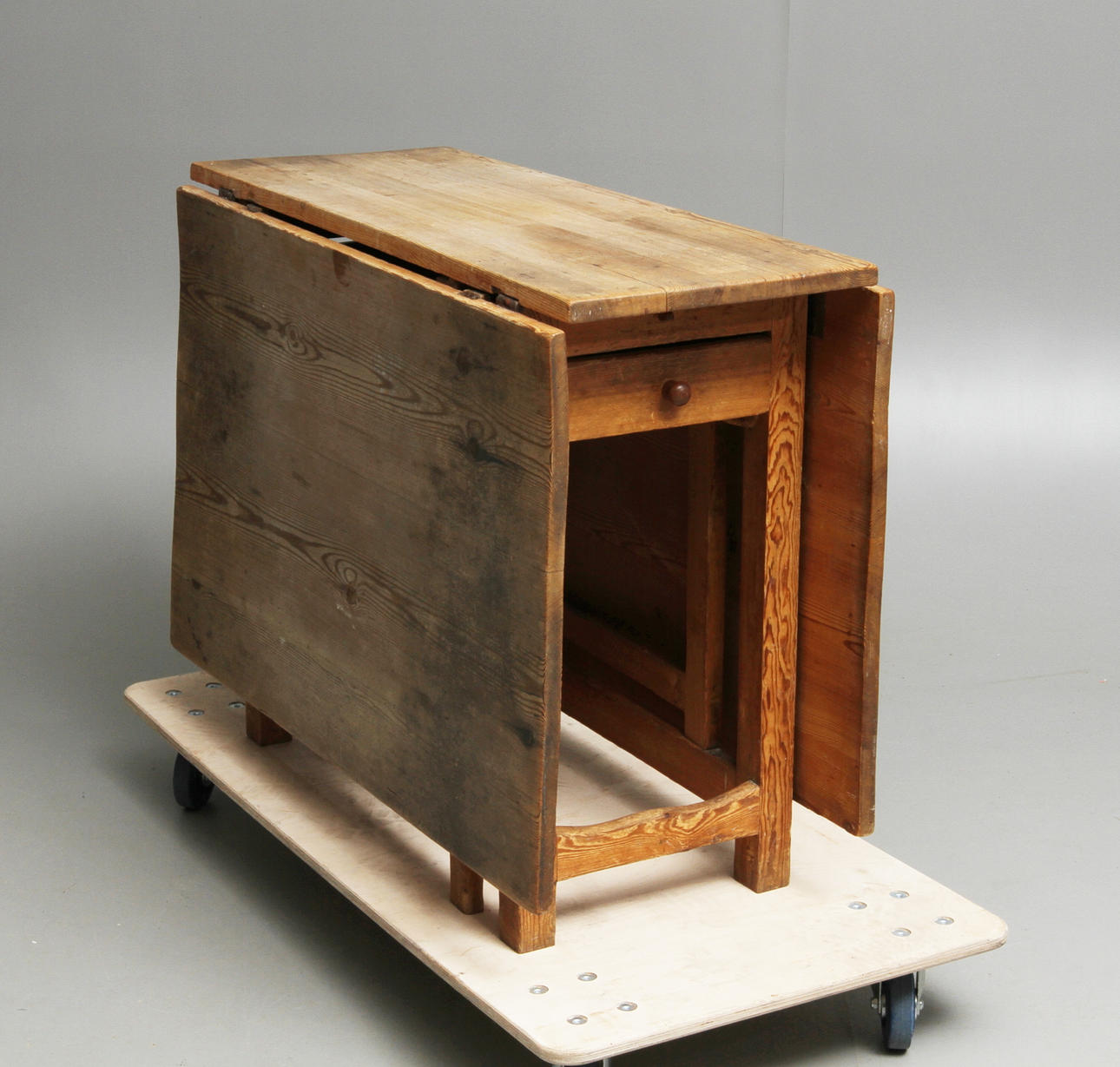 SLAGBORD, allmoge, 1800-tal.