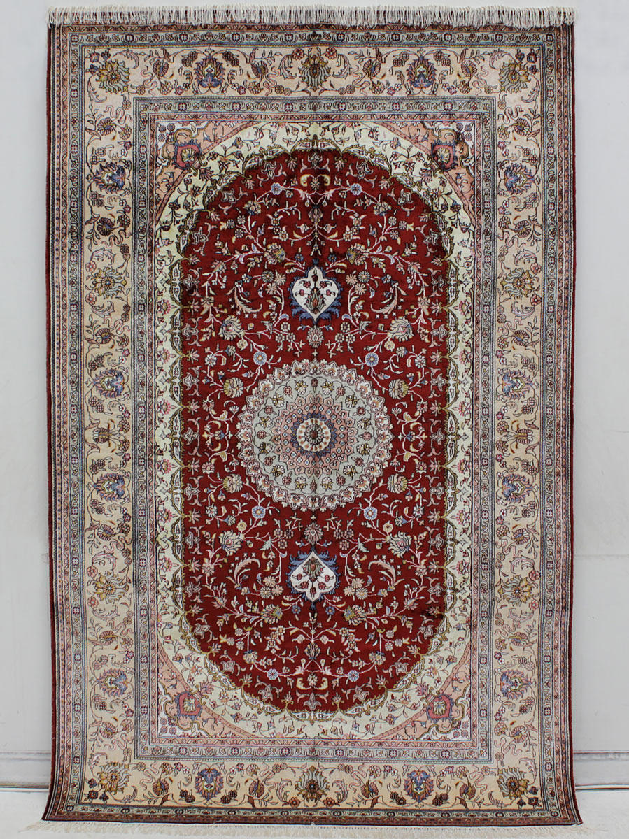 MATTA, silke, Orientalisk, Kashmir, 243 x 153 cm.