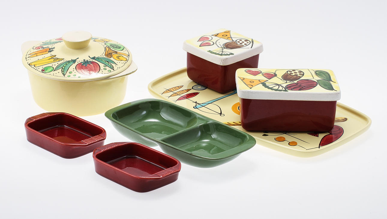 PORSLINSFÖREMÅL, 7 delar, Syco Sweden.