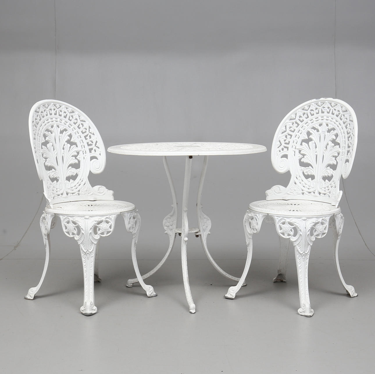 CAFÉMÖBLER, 3 delar, lättmetall, 1900-/2000-tal.