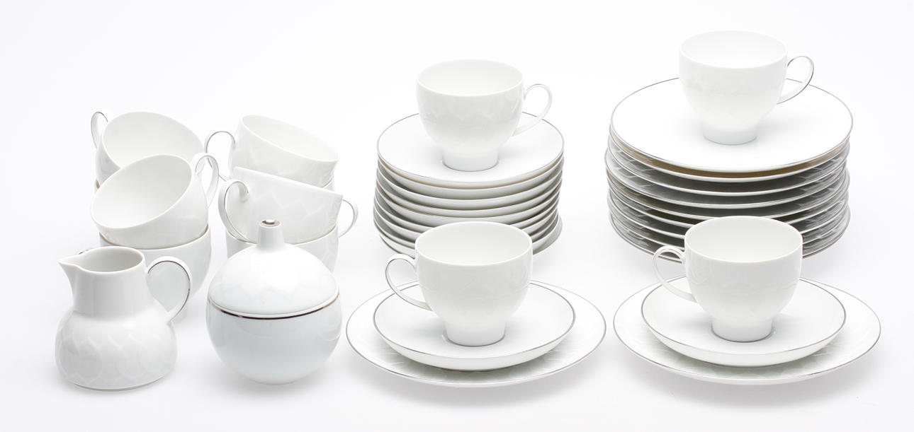 KAFFESERVIS, 38 delar, porslin. "Lotus", Björn Wiinblad, Rosenthal.