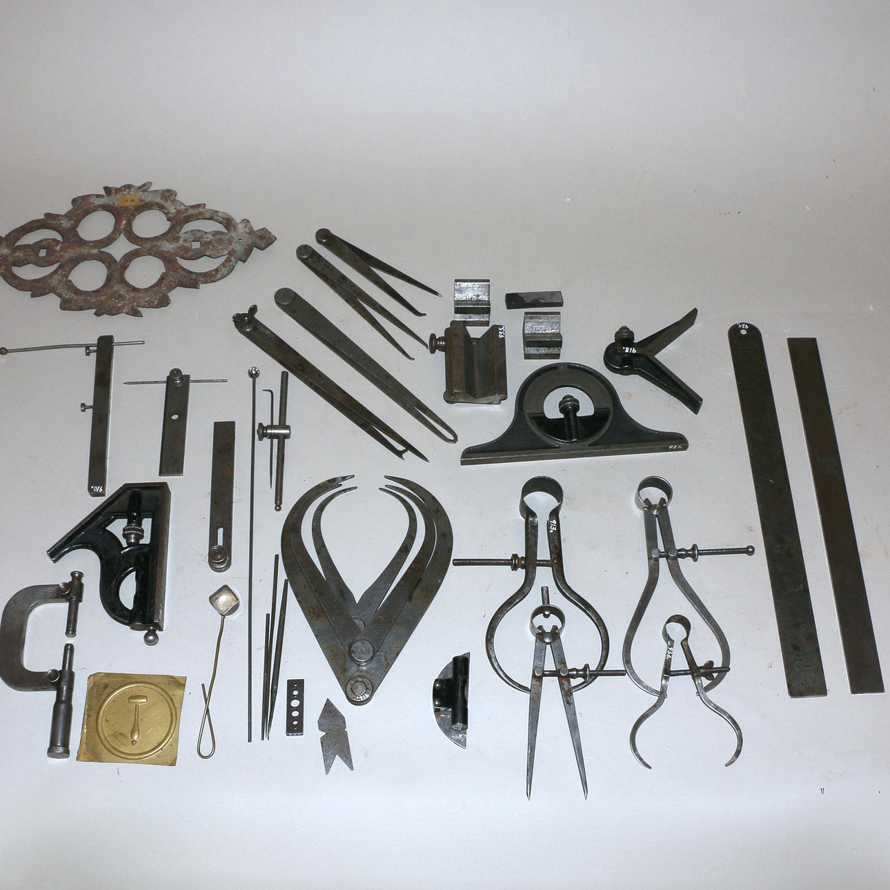 Ein Menge , SCHIEBER, HERSTELLER und REGELN.