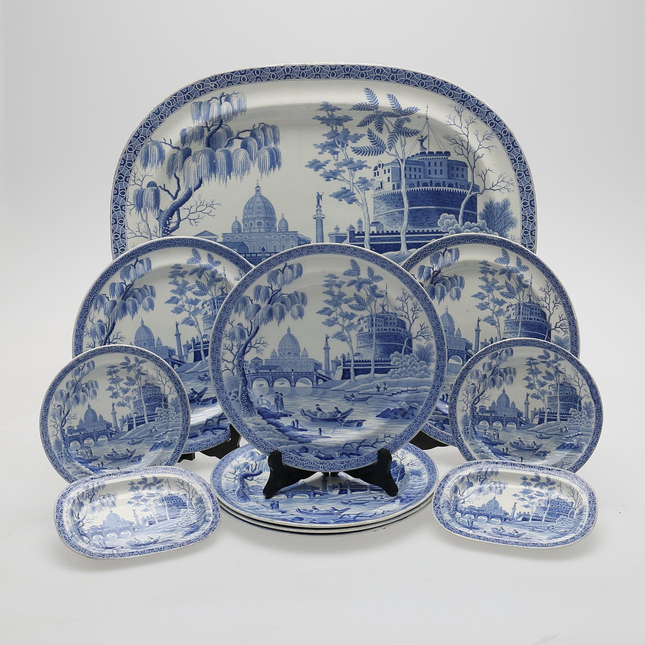 GESCHIRR, 11 Stück, Spode, England, 1900.