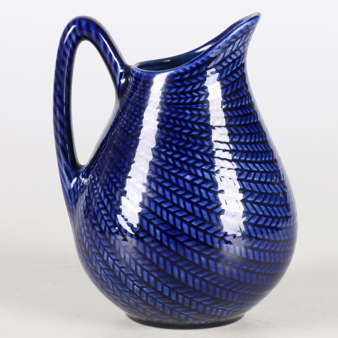 KANNA, porslin, "Blå eld", Hertha Bengtsson, Rörstrand.