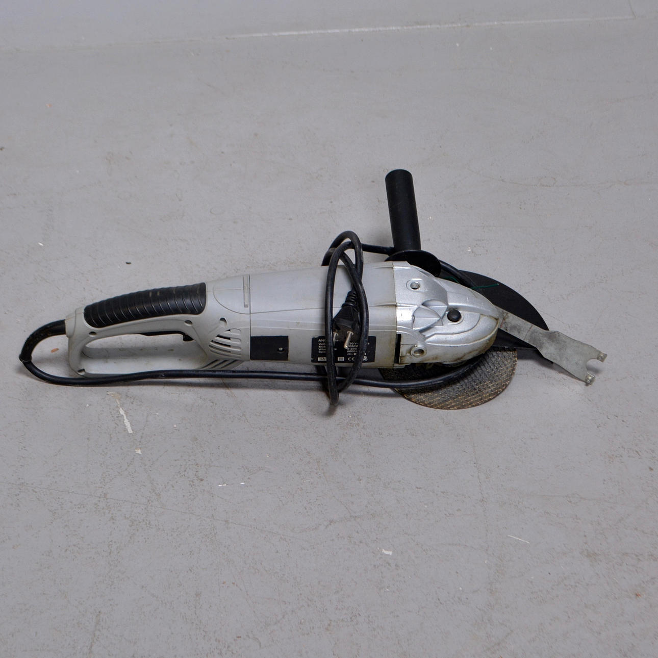 VINKELSLIP. Biltema.