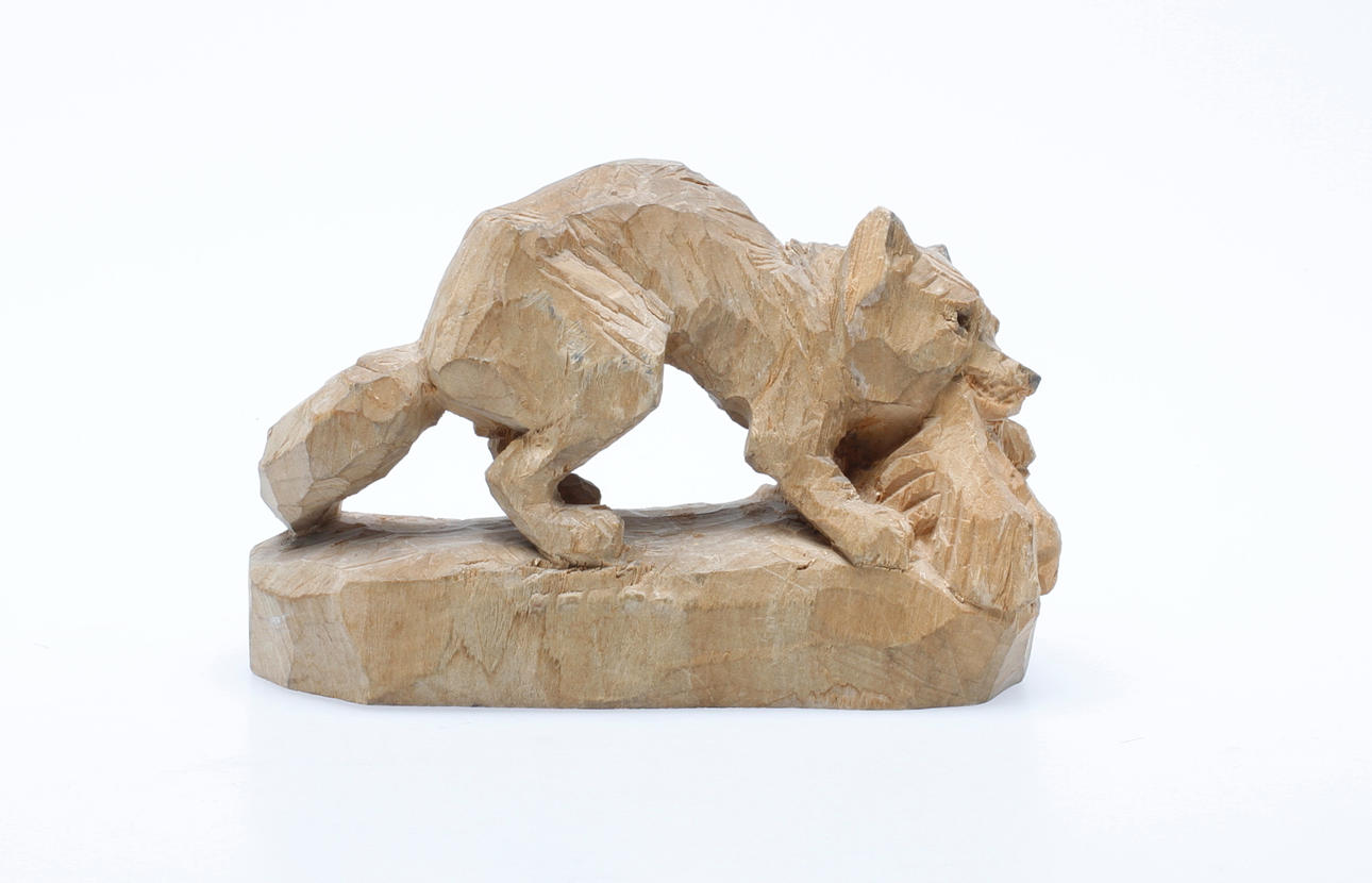 ERIK REIMHULT. Skulptur, snidat trä, sign. och dat. 58.