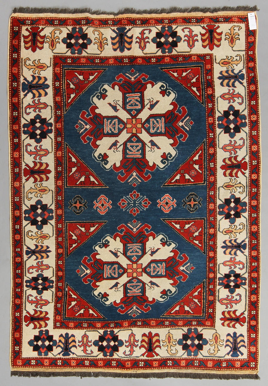ORIENTALISK MATTA, 236 x 166 cm.