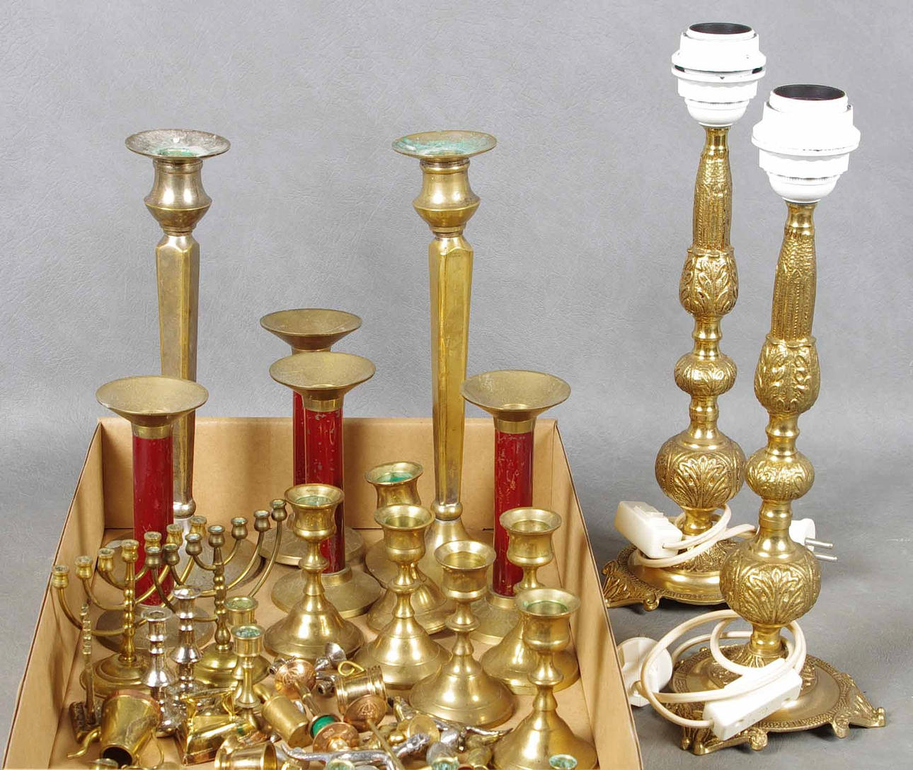 MÄSSINGSFÖREMÅL M.M.