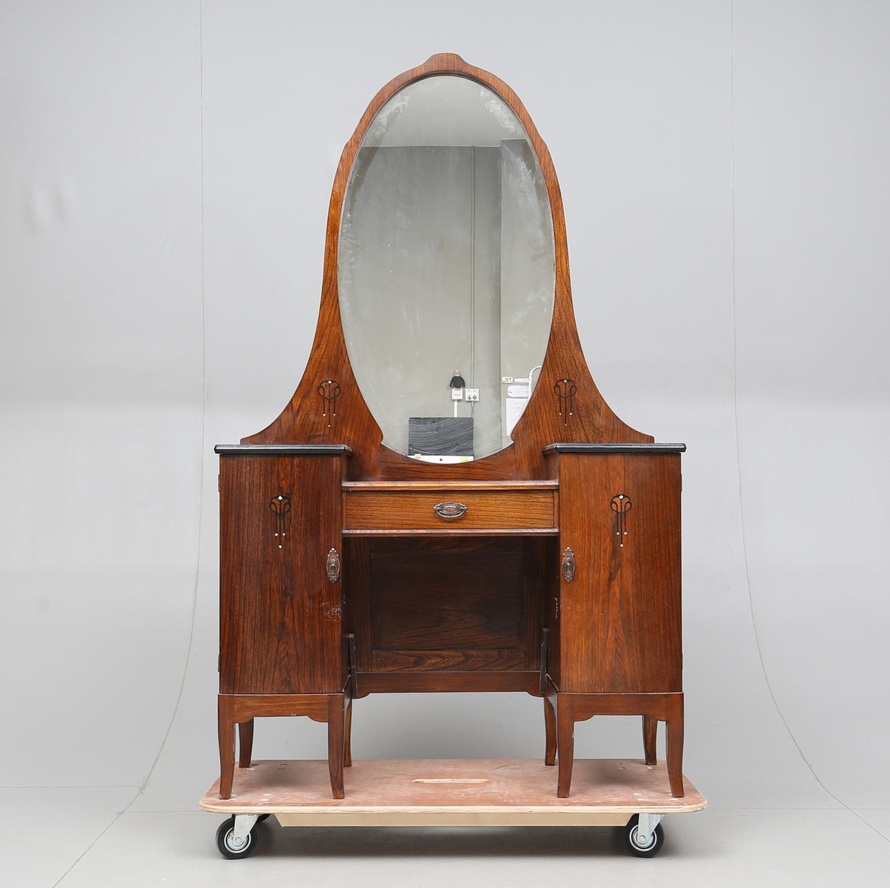 Frisiertisch, Jugendstil, frühes 20. Jahrhundert.