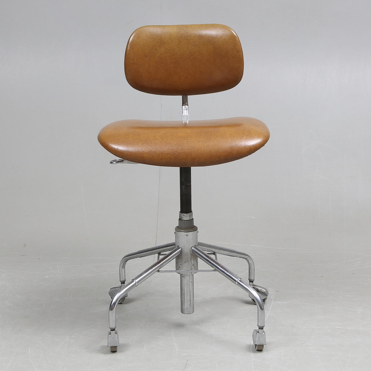 KONTORSTOL, Vela, Danmark.