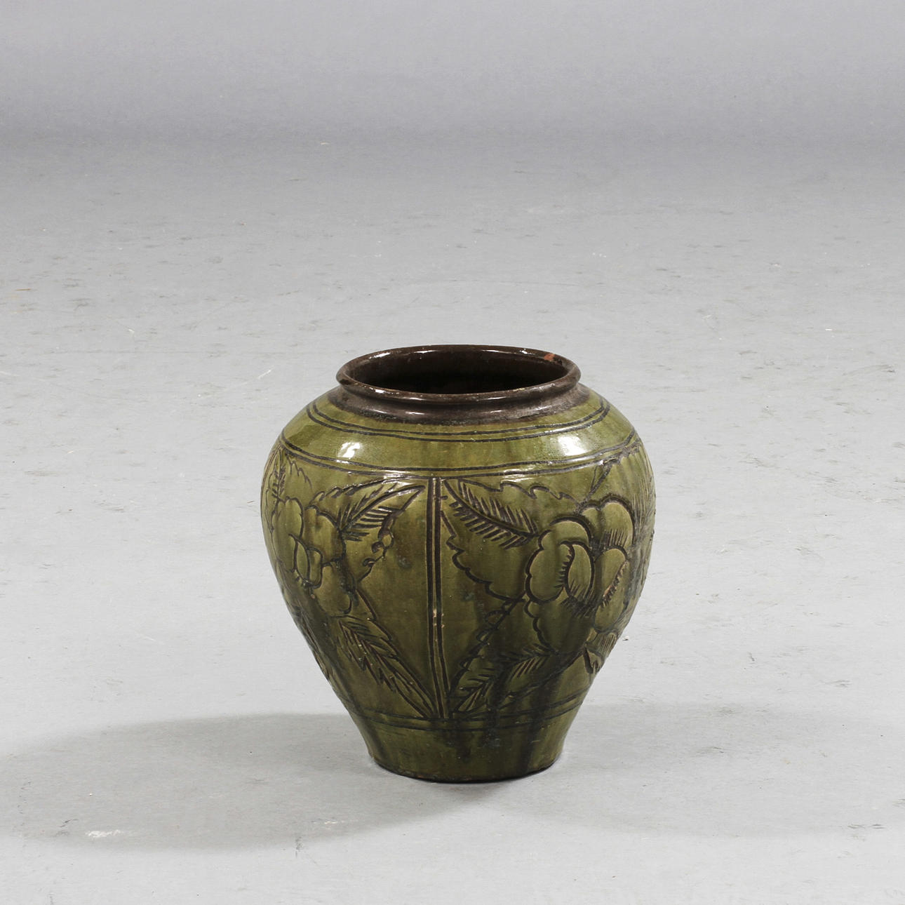 KRUKA, lergods, 19/2000-tal.