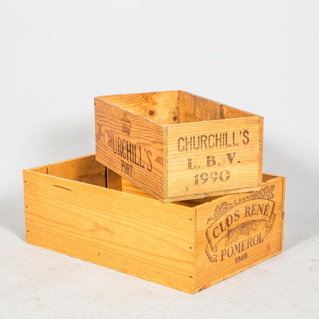 VINÆSKE, 2 stk., træ.