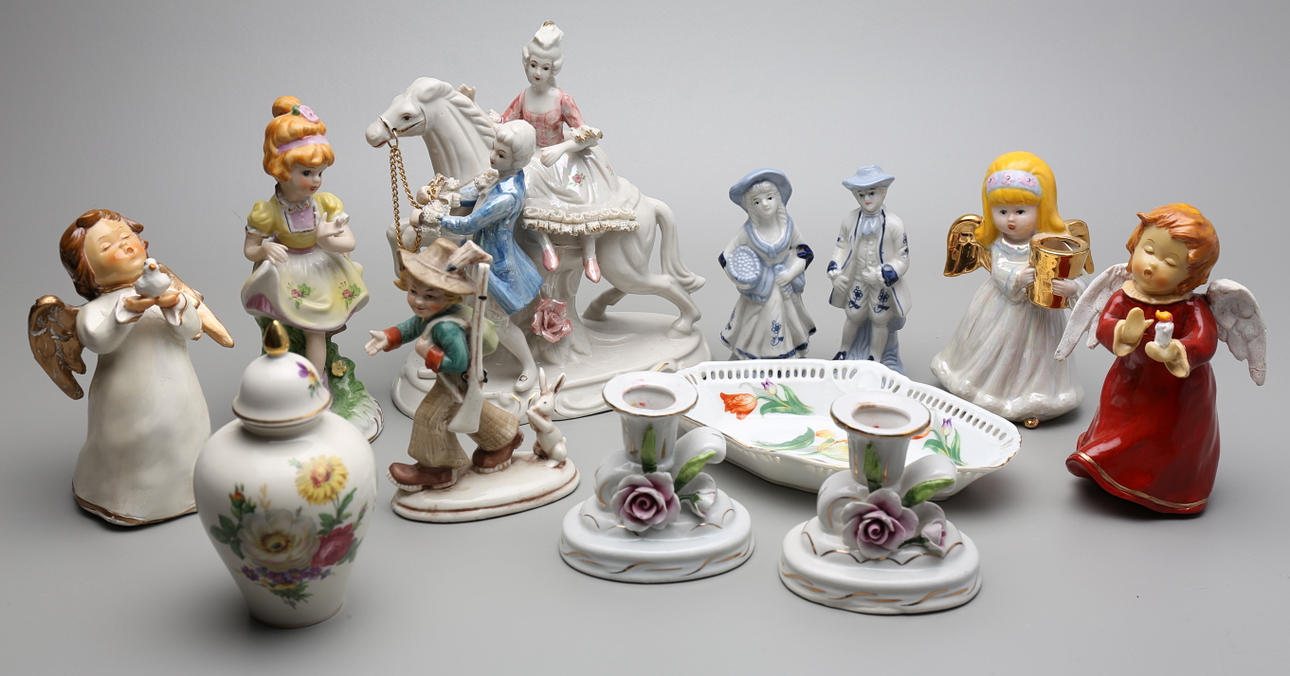 PARTI FIGURINER, med mera (12), porslin, 1900-tal.