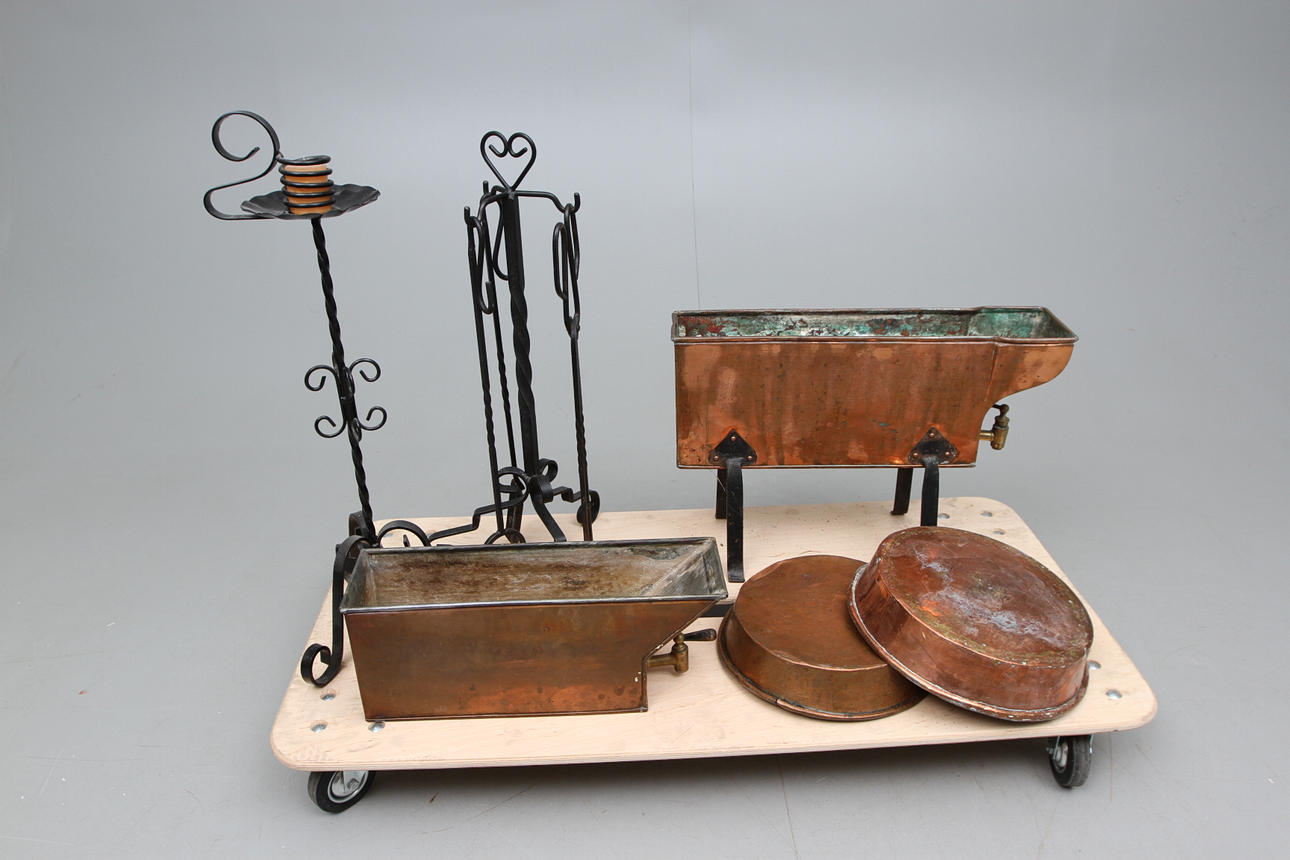 METALLFÖREMÅL, koppar och järn, 1800-1900-tal.