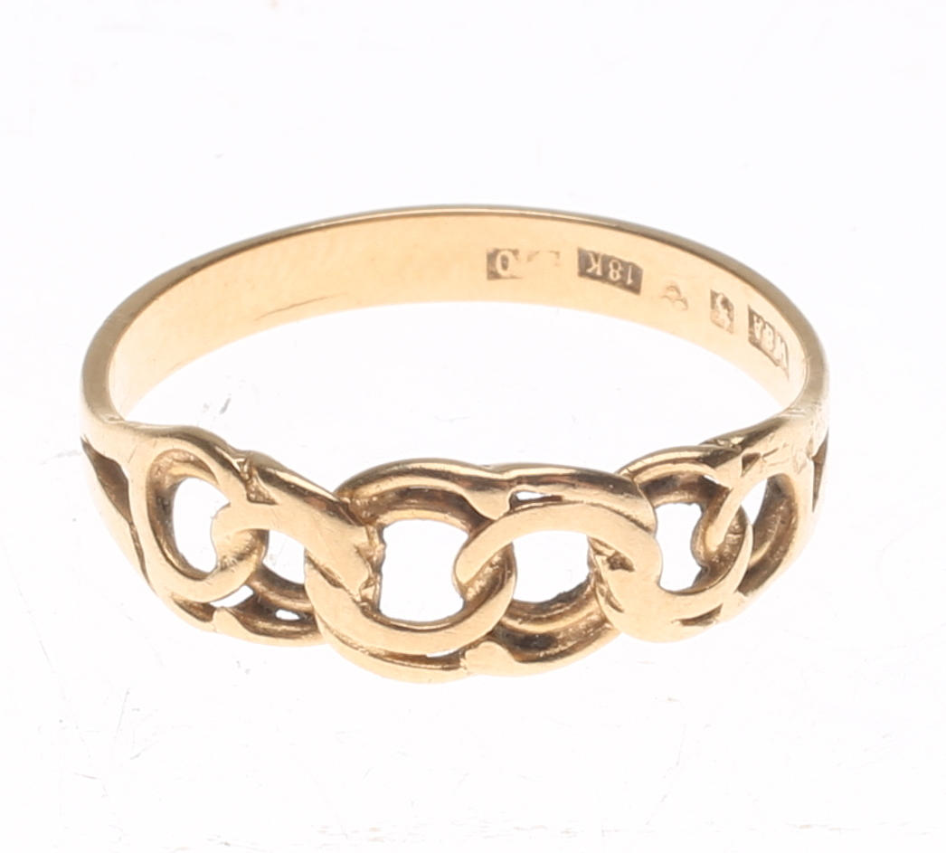 BISMARCK RING, 18k guld, vægt ca 1,9 gr.