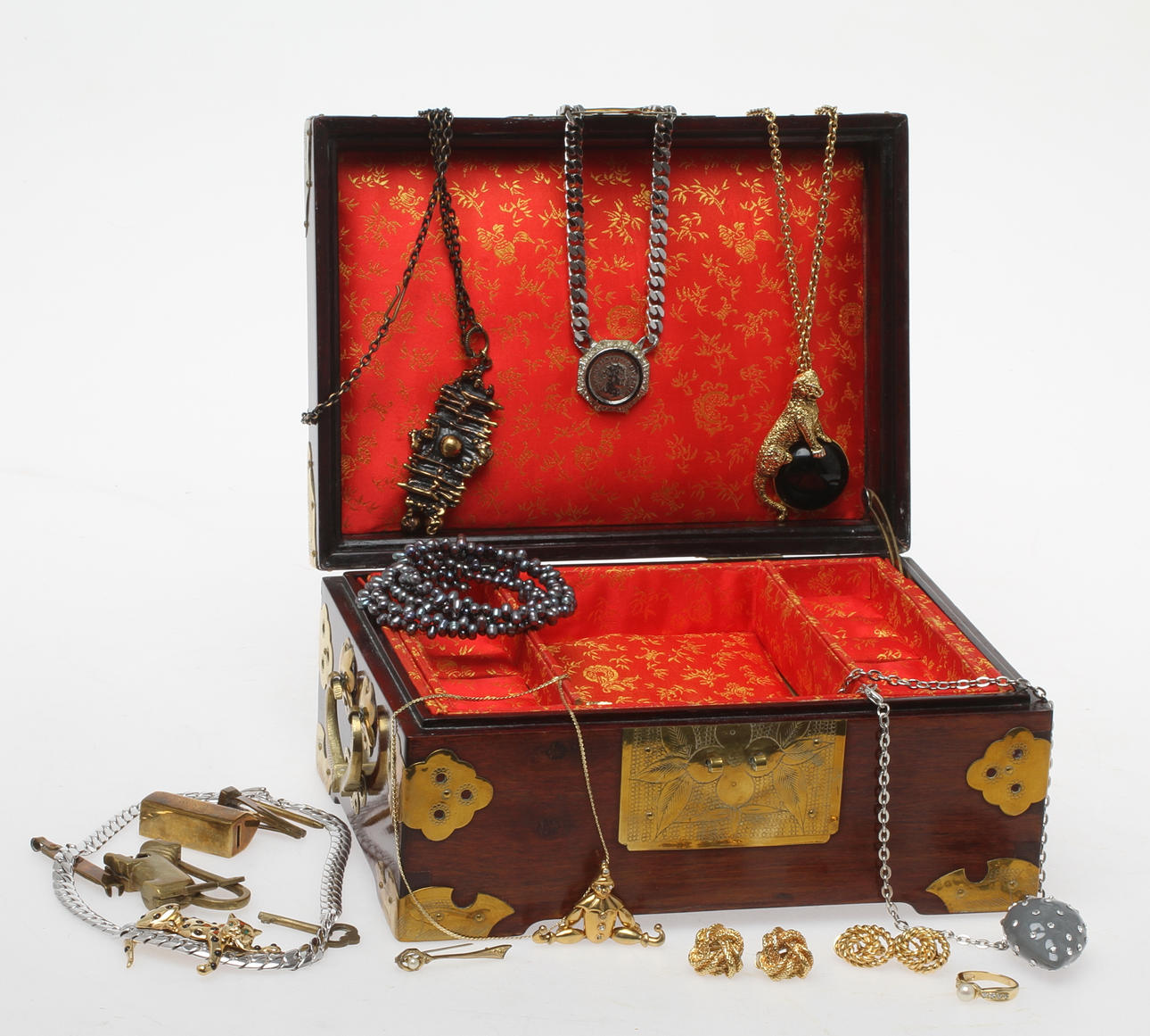 SMYCKESKRIN samt bijouterier, 1900/2000-tal.