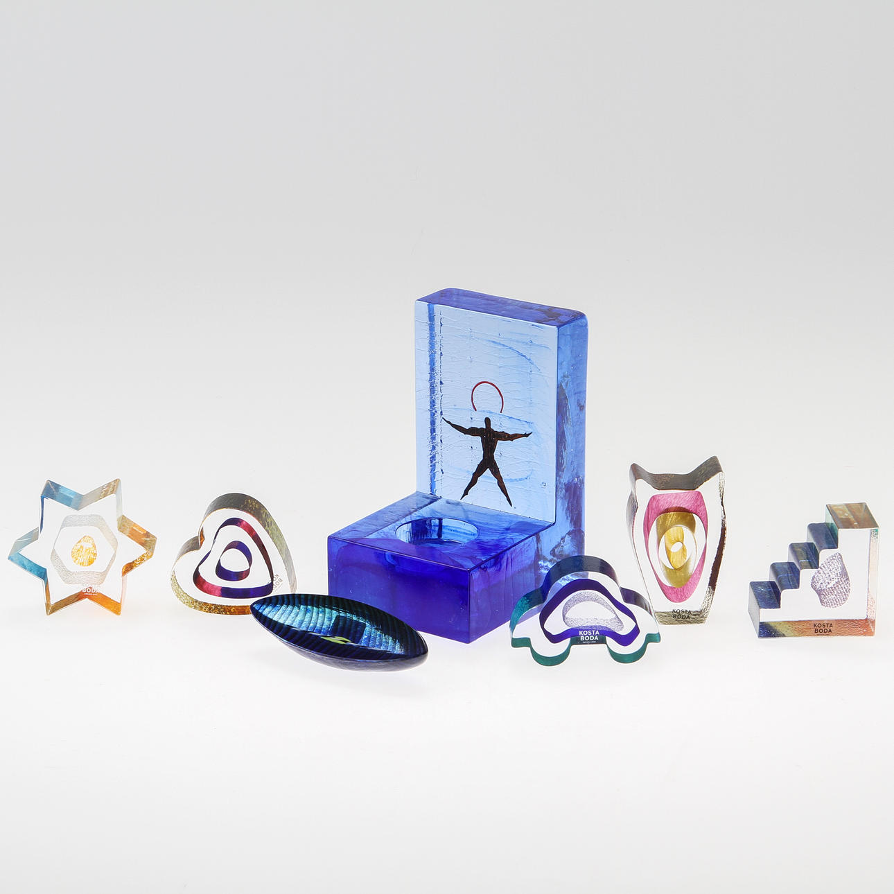 MINIATYRER SAMT LJUSLYKTA, 6 delar, Bertil Vallien, Kosta Boda.