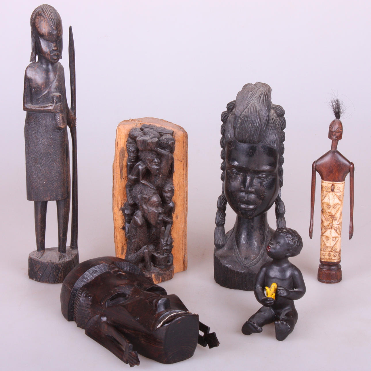 ESCULTURAS AFRICANAS, 6 partes.