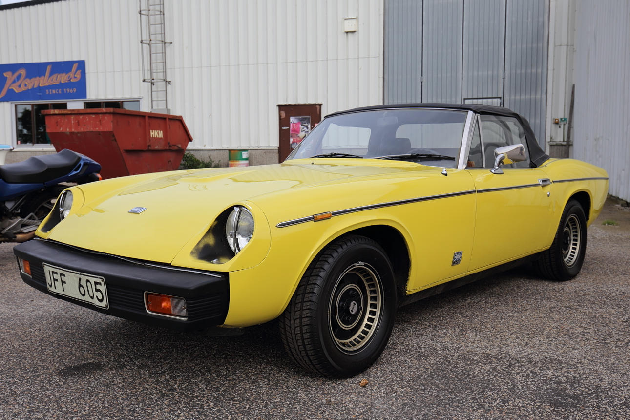 AUTO, Jensen-Healey, 1975.