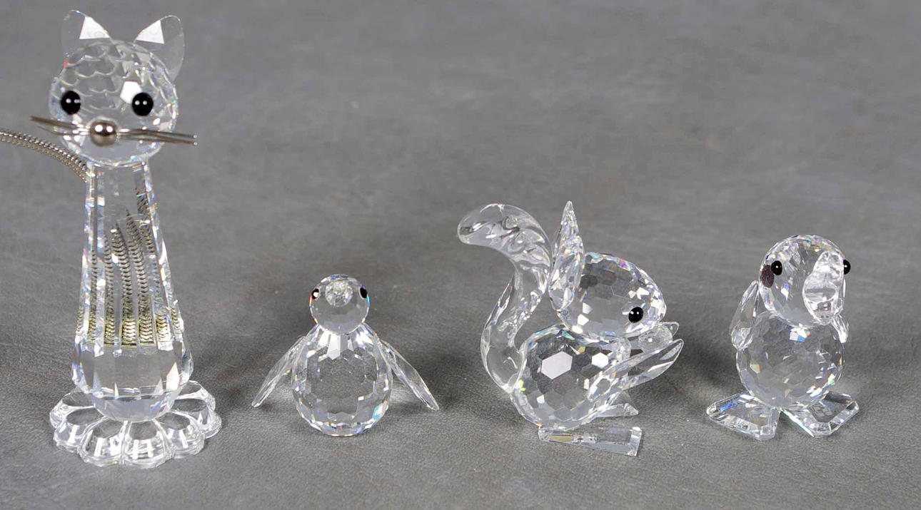 GLASDJUR, 4 stycken, Swarovski.