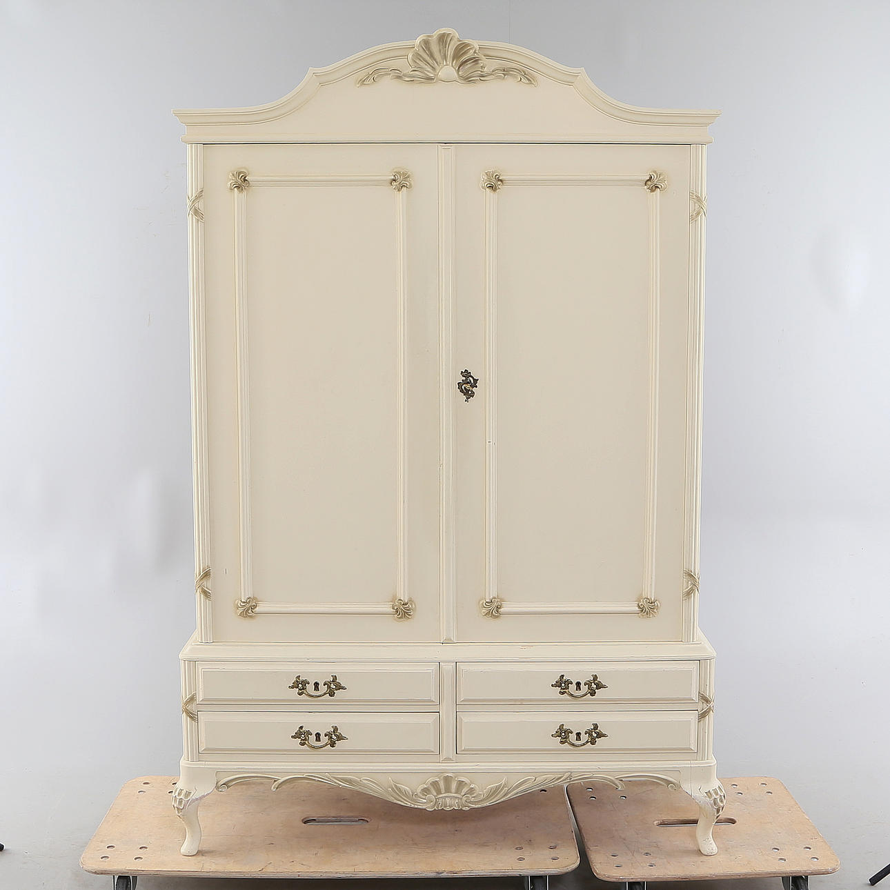 MUEBLE DE SALA, estilo rococó, 1900.