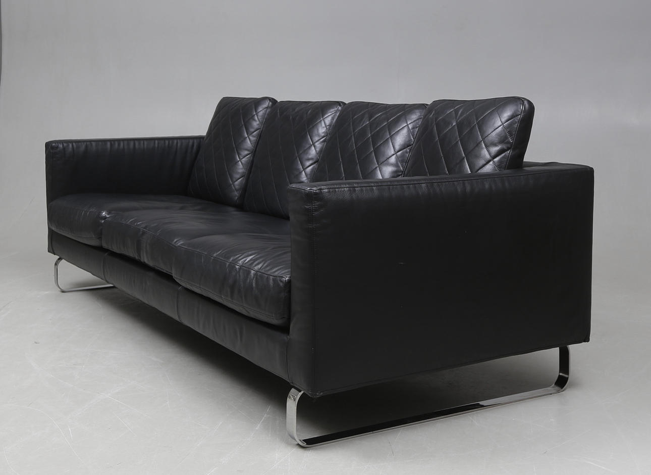 SOFA, "Boutique Leather". Marcel Wanders, Moooi, 2000s.