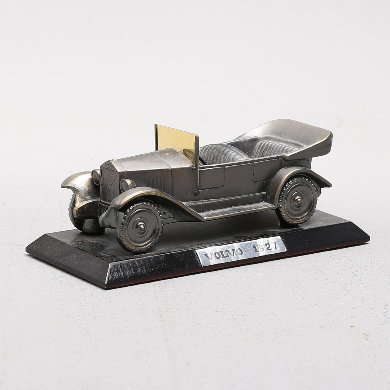 MODELBIL, Volvo PV4, 1927.