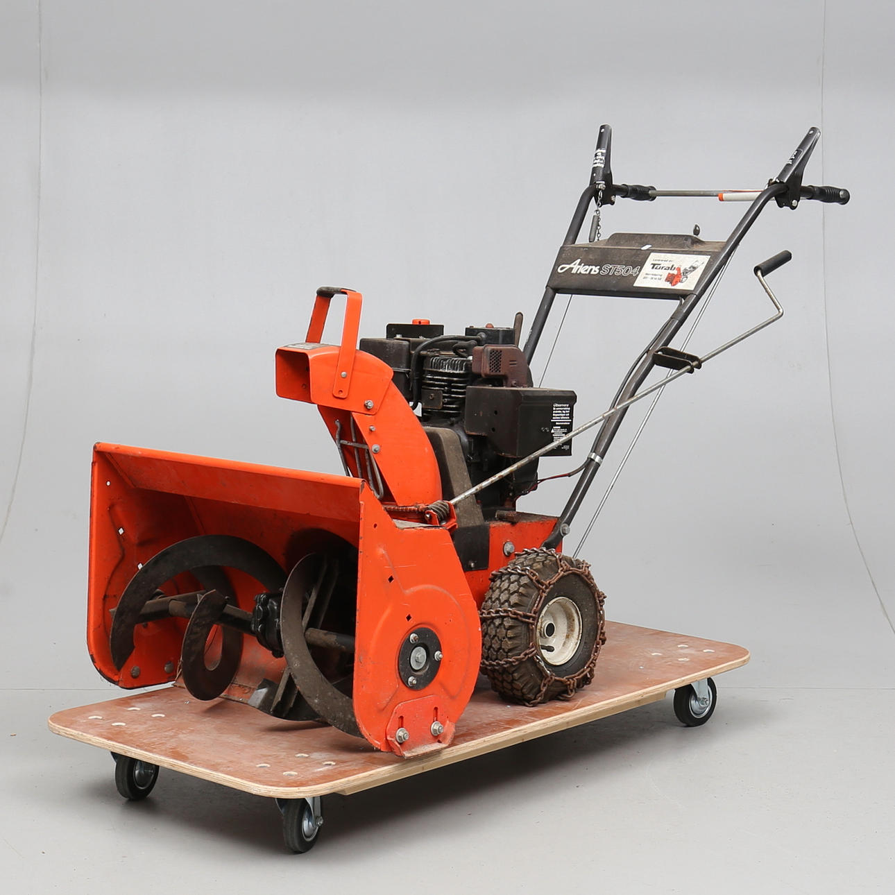 SNOW BLOWER, Ariens ST504.