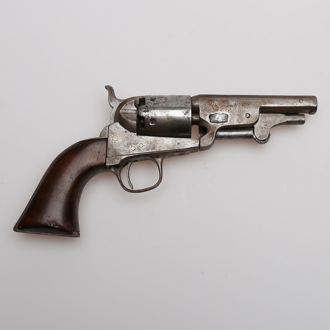 REVOLVER, tipo potro, último cuarto del siglo XIX.