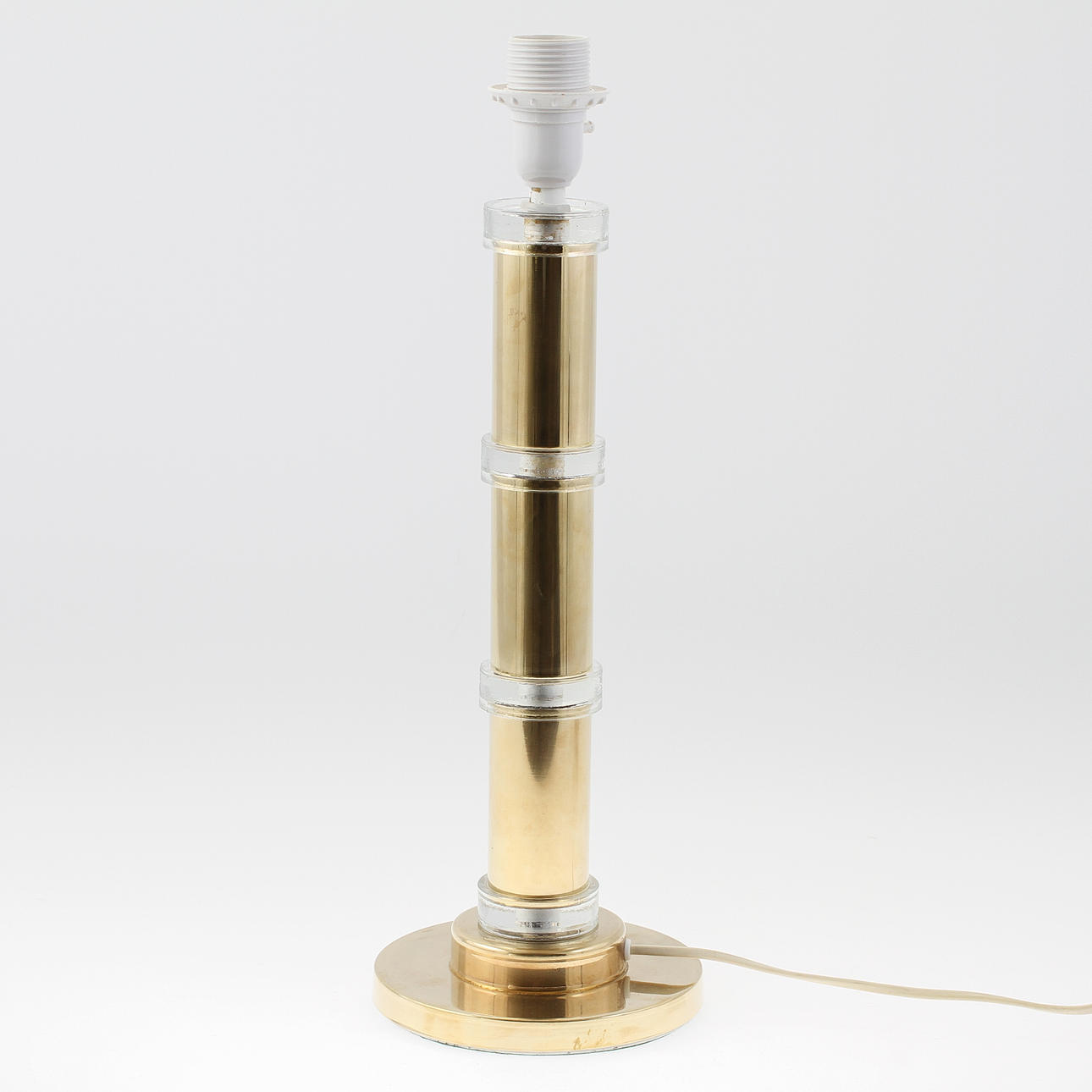 BORDSLAMPA, 1900-talets tredje kvartal.