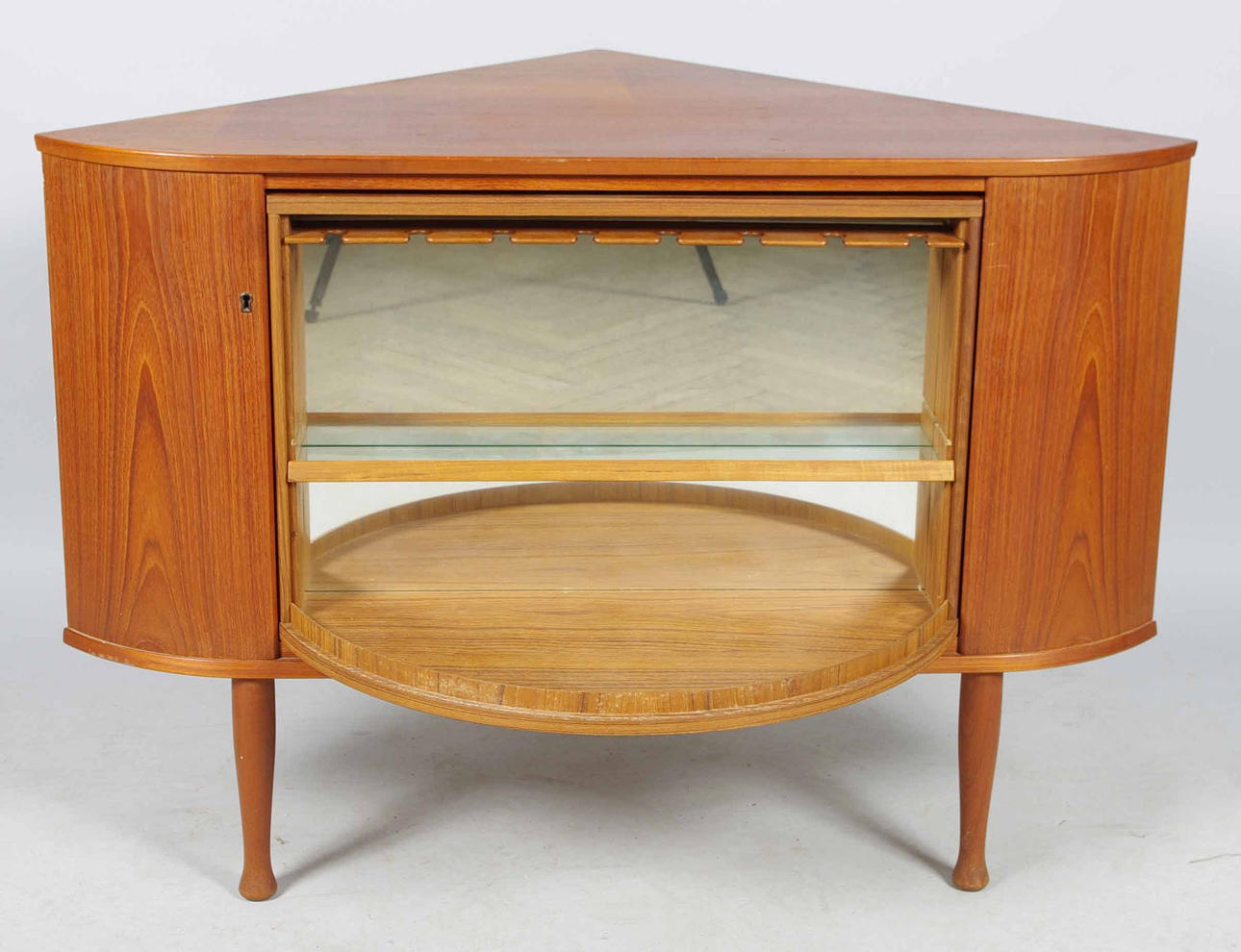 HÖRNBARSKÅP, teak, snurrbar bardel/bokhylla.