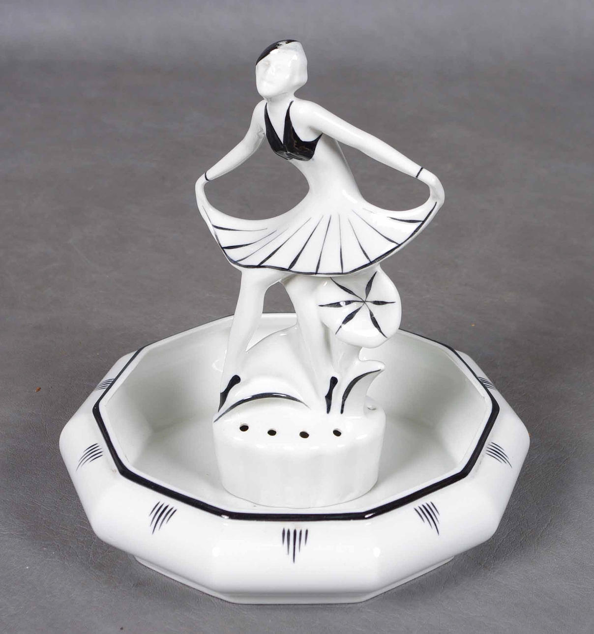 BORDSUPPSATS, porslin, Arabia samt import.