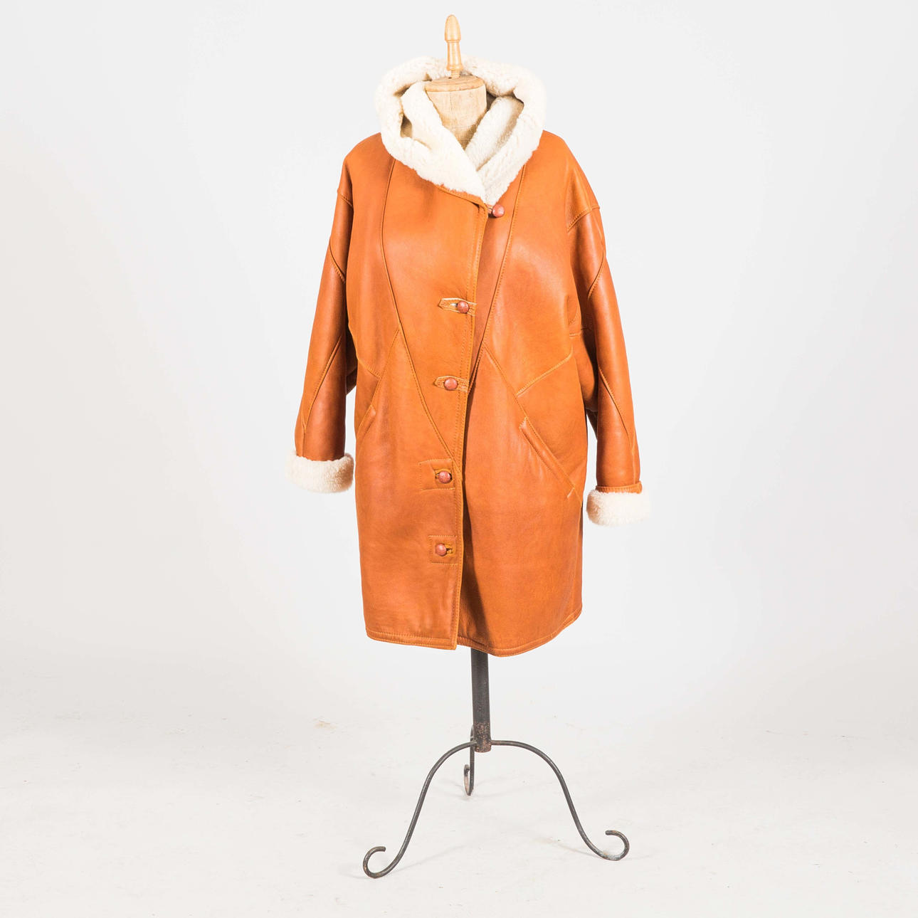 SKINNJACKA, pälsfodrad, Dan Fashion, Danmark.